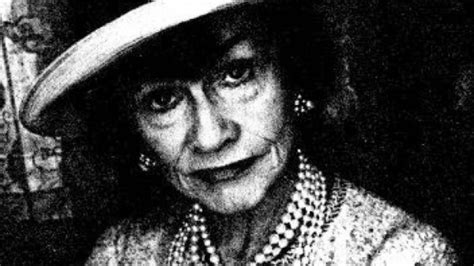 biografía coco chanel|coco chanel muerte.